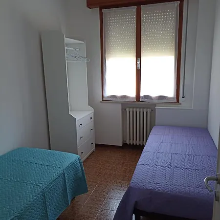 Vicino Al Mare E A 2 Chilometri Dalla Fiera 아파트 *